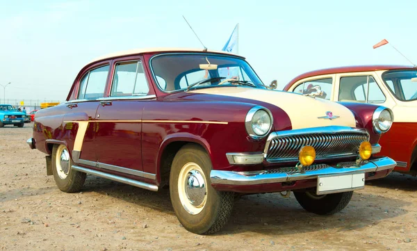 Rússia São Petersburgo Setembro 2018 Carro Velho Soviético Volga Gaz — Fotografia de Stock