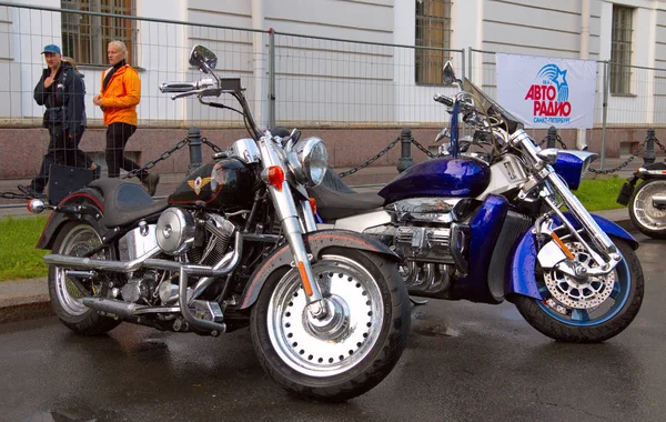 Harley Davidson motos sur Russian Harley Days, St. Petersbur — Photo