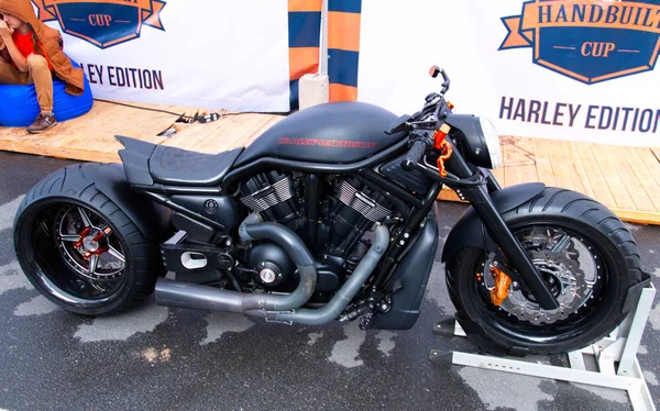 Мотоцикл на заказ на российских Harley Days, Санкт-Петербург . — стоковое фото