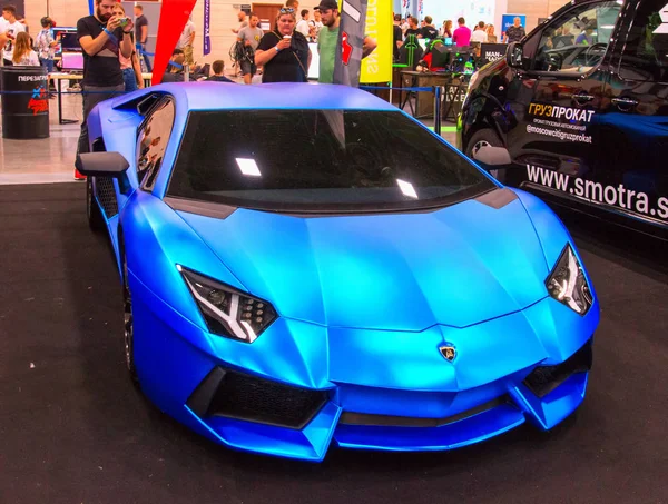 İtalyan süper otomobil Lamborghini. — Stok fotoğraf