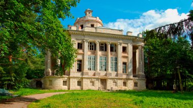 Demidov 'ların aile mülkünün inşaatı. Taytsy, Leningrad bölgesi, Rusya