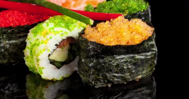 Různé Druhy Sushi Kusů Pohybu Jezdce Efekt — Stock video