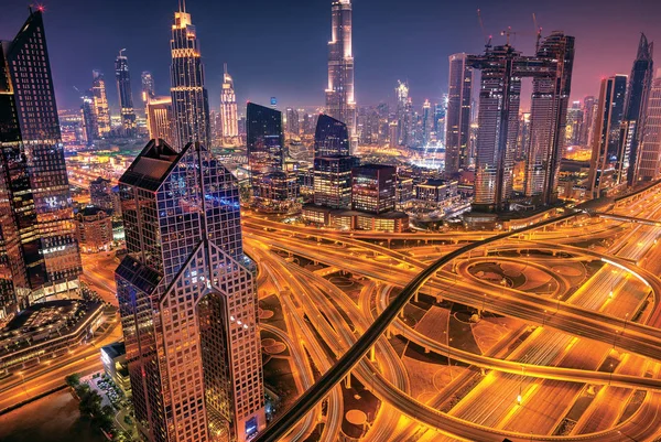Dubai Gün Batımı Manzarasına Uluslararası Dubai Kongre Sergi Sarayı Sheike — Stok fotoğraf