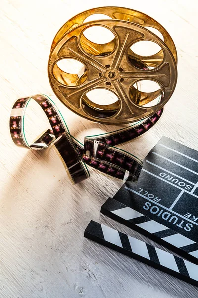 Claper Ρετρό Ταινία Ταινία Εξελίκτρων Τοποθετείται Στο Ξύλο Filmammakers Εξοπλισμός — Φωτογραφία Αρχείου