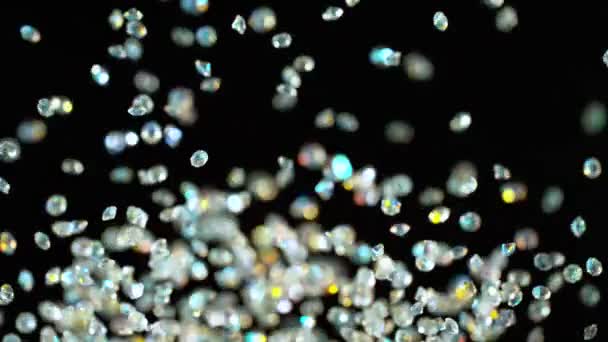 Movimiento Súper Lento Pequeñas Partículas Diamantes Brillantes Sobre Fondo Negro — Vídeos de Stock