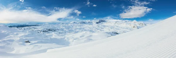 Hermoso Paisaje Panorámico Invierno Con Pista Actividades Invierno Motivo Deportivo — Foto de Stock