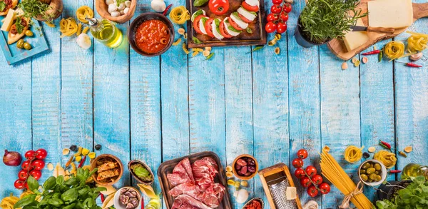 Various Kind Italian Food Served Wood Top View Free Space — Stock Photo, Image