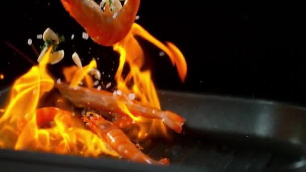 Super Slow Motion Falling Prawns Flames Filmed High Speed Cinema — Stock Video