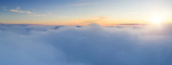 Hermoso Amanecer Cielo Nublado Desde Vista Aérea Vista Del Avión — Foto de Stock