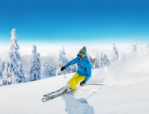 Jeune Homme Skiant Sur Piste Sports Hiver Loisirs Montagne Alpen — Photo