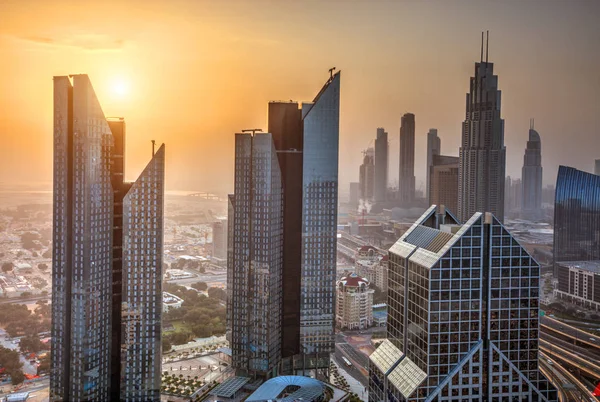 Dubaj Zachód Panoramiczny Widok Centrum Miasta Dubaj Jest Super Nowoczesne — Zdjęcie stockowe