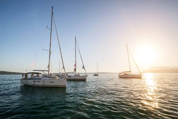 Sailing Yachts Sunset Light Summer Sport Recreation Activities — Stock Photo, Image