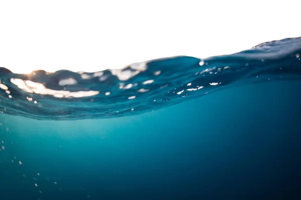 Onda Agua Aislada Sobre Fondo Blanco Fondo Abstracto Con Espacio — Foto de Stock