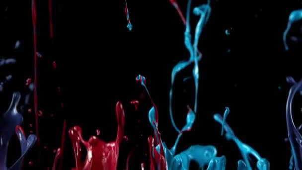 Super Slow Motion Forme Colori Danzanti Isolate Sfondo Nero Girato — Video Stock