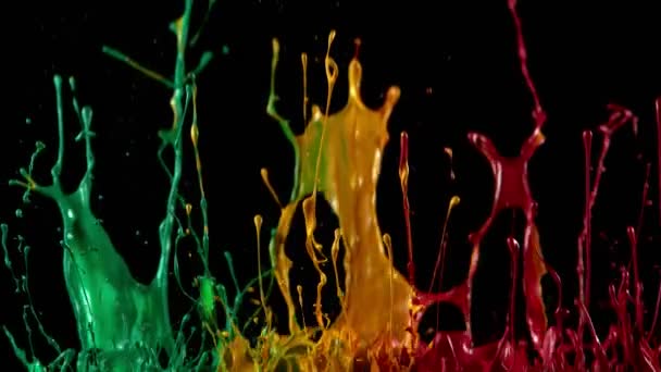 Super Slow Motion Forme Colori Danzanti Isolate Sfondo Nero Girato — Video Stock