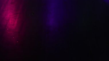 Soyut dj konser ışıkları renkli efektler ile göstermek