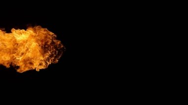 Siyah arka plan üzerine izole yangın patlamaları süper ağır çekim. Yüksek hızlı kamera, 1000 fps filme