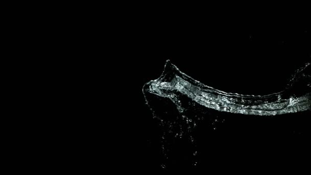 Super Pomalý Pohyb Stříkající Vody Izolované Černém Pozadí Natočeno Vysokorychlostní — Stock video