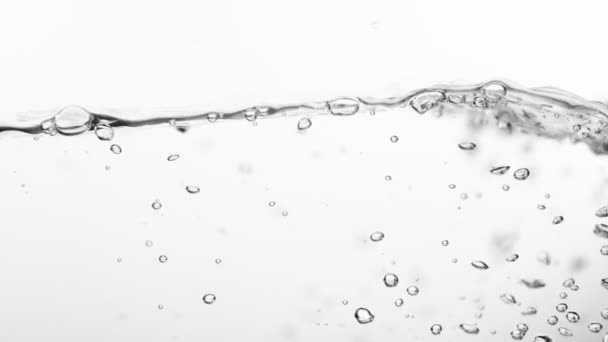 Super Langzame Beweging Van Spetterend Water Geïsoleerd Witte Achtergrond Gefilmd — Stockvideo