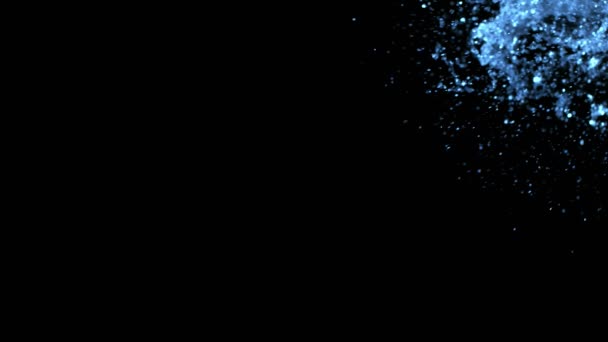 Mouvement super lent des éclaboussures fontaine isolée sur fond noir. Filmé sur une caméra à très grande vitesse .