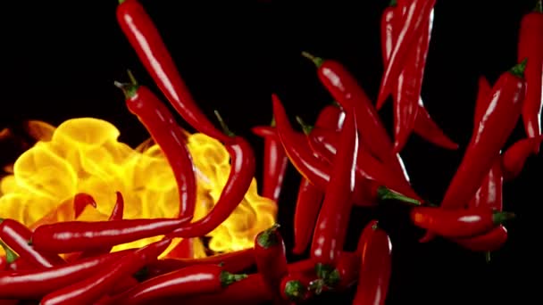 Super Slow Motion Peperoncino Rosso Volante Fiamme Girato Cinepresa Alta — Video Stock