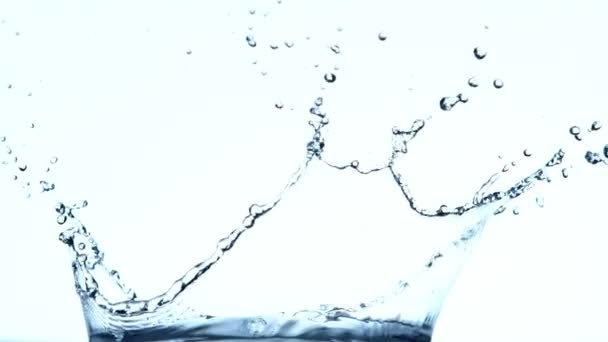 Super Slow Motion Splashing Water Crown Shape Filmed High Speed — Stock Video