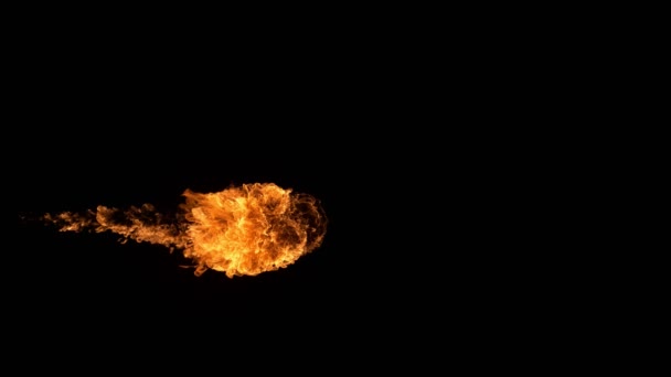 Super Cámara Lenta Explosión Fuego Aislado Sobre Fondo Negro Filmado — Vídeo de stock