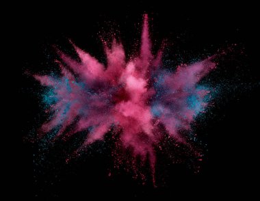 Siyah arkaplanda soyut renkli barut patlaması