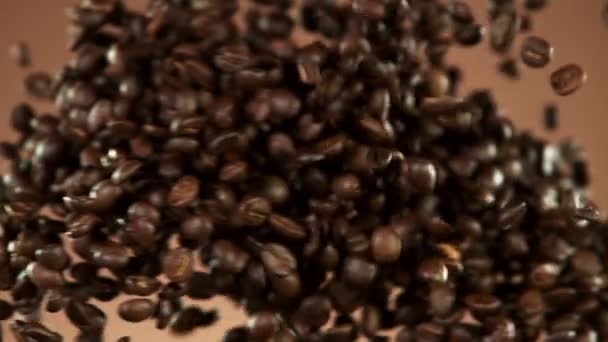 Super Slow Motion Chicchi Caffè Collisione Girato Cinepresa Alta Velocità — Video Stock