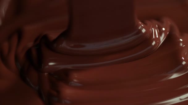 Movimento Super Lento Derramar Chocolate Quente Filmado Com Câmera Alta — Vídeo de Stock