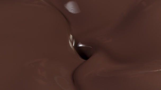 Super Langzame Beweging Van Roterende Donkere Warme Chocolademelk Gefilmd Met — Stockvideo
