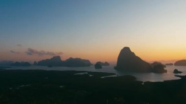 Samet Nangshe ünlü turizm dönüm noktası bakış açısı Phang nga koyu, gündoğumu, Tayland