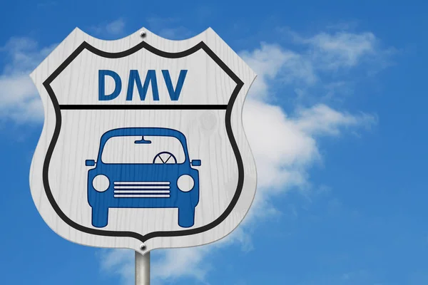 参观车辆管理局高速公路标志 汽车图标和文本 Dmv 在与天空背景隔绝的高速公路标志 — 图库照片