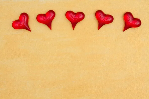 Cristal Rojo Sobre Fondo Oro Pintado Mano Con Espacio Copia —  Fotos de Stock