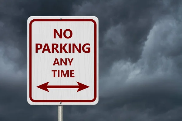 Red and white No Parking Sign — Stock Photo, Image