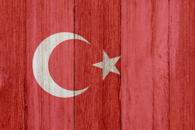 Yıpranmış ahşap rustik bir eski Türk bayrağı