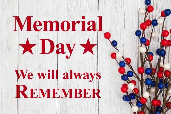 Memorial day text with red, white and blue berry spray — Stock Photo, Image