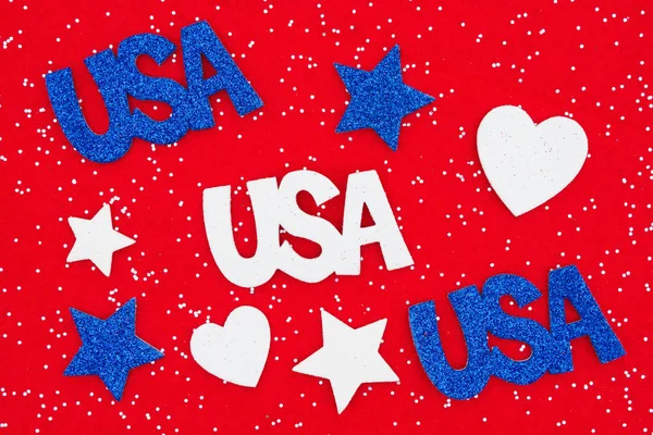 USA texto con brillantes corazones rojos y blancos —  Fotos de Stock