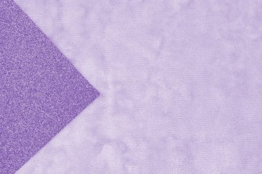 İleti için kopyalama alanı olan mor renkli konforlu malzeme