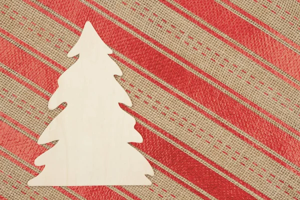 Ξύλο Χριστουγεννιάτικο Δέντρο Κόκκινο Και Μπεζ Σπινθηροβόλο Κορδέλα Ύφανση Υφή — Φωτογραφία Αρχείου