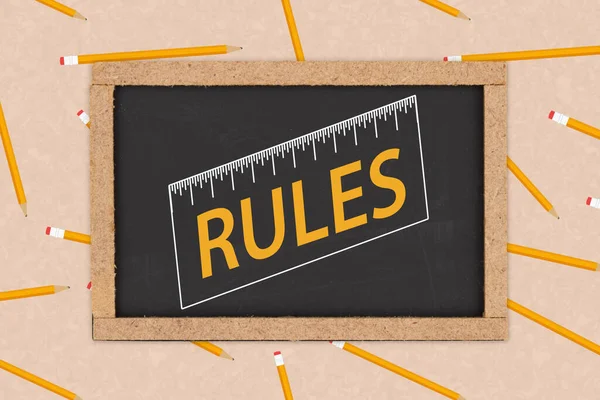 School Rules Word Message Grunge Chalkboard Pencils Paper — Stock Photo, Image