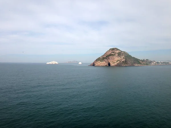 从游船上看墨西哥马扎特兰的场景 — 图库照片