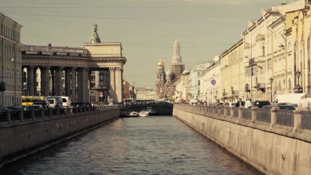 サンクトペテルブルクの河岸 — ストック動画