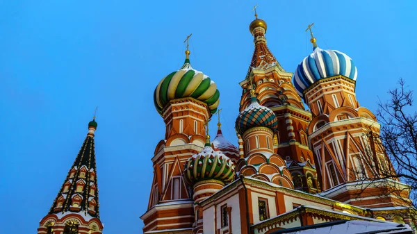 Aziz Basil Katedrali, Moskova Rusya akşam kış