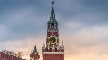 Moskova 'da Kızıl Meydan ve St. Basils Katedrali