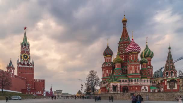 Roter Platz und Basilikum-Kathedrale in Moskau — Stockvideo