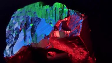 Dönen pirit kristalleri. Döner Soyut Arka Plan Closeup