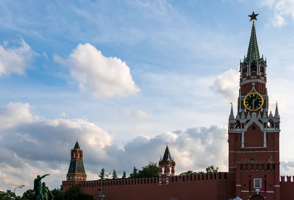 Torre Spasskaya, Plaza Roja, Moscú — Foto de Stock