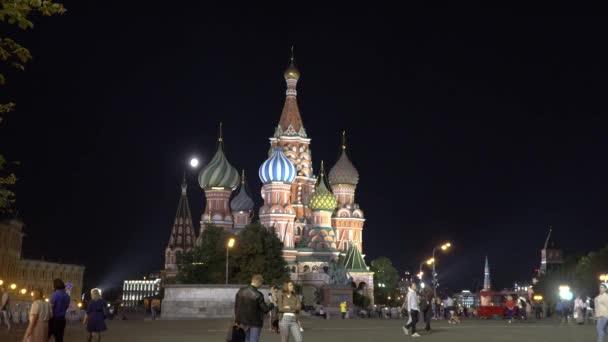 俄罗斯 莫斯科 2019年9月12日 游客在晚上走在红场 — 图库视频影像
