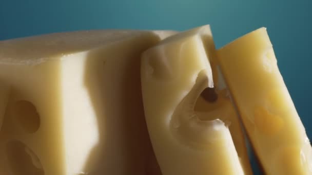 Pezzo Delizioso Formaggio Primo Piano — Video Stock